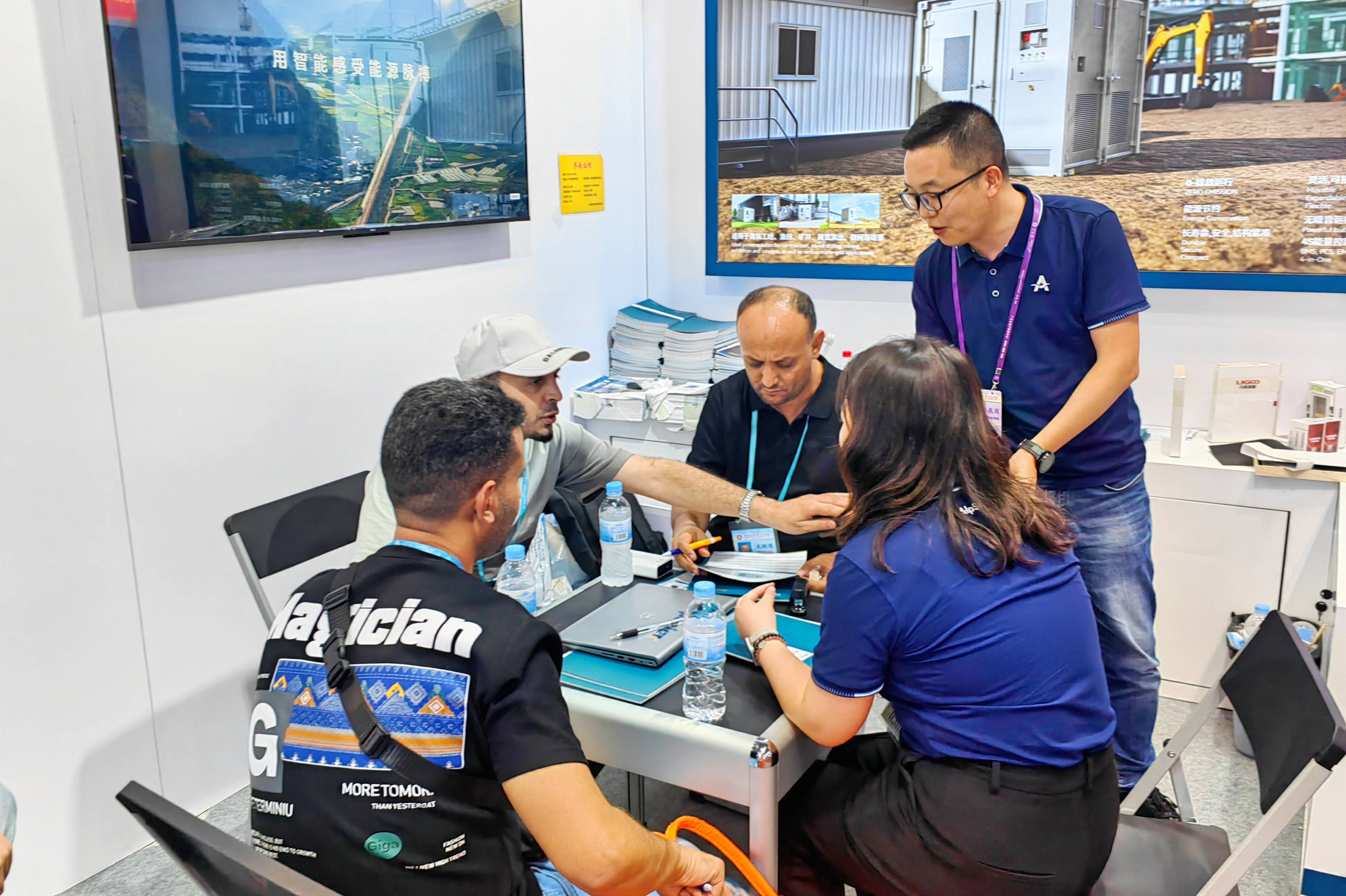 1729671584935996.jpg 1729671584935996.jpg